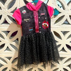 LOL  dress up dress size 6